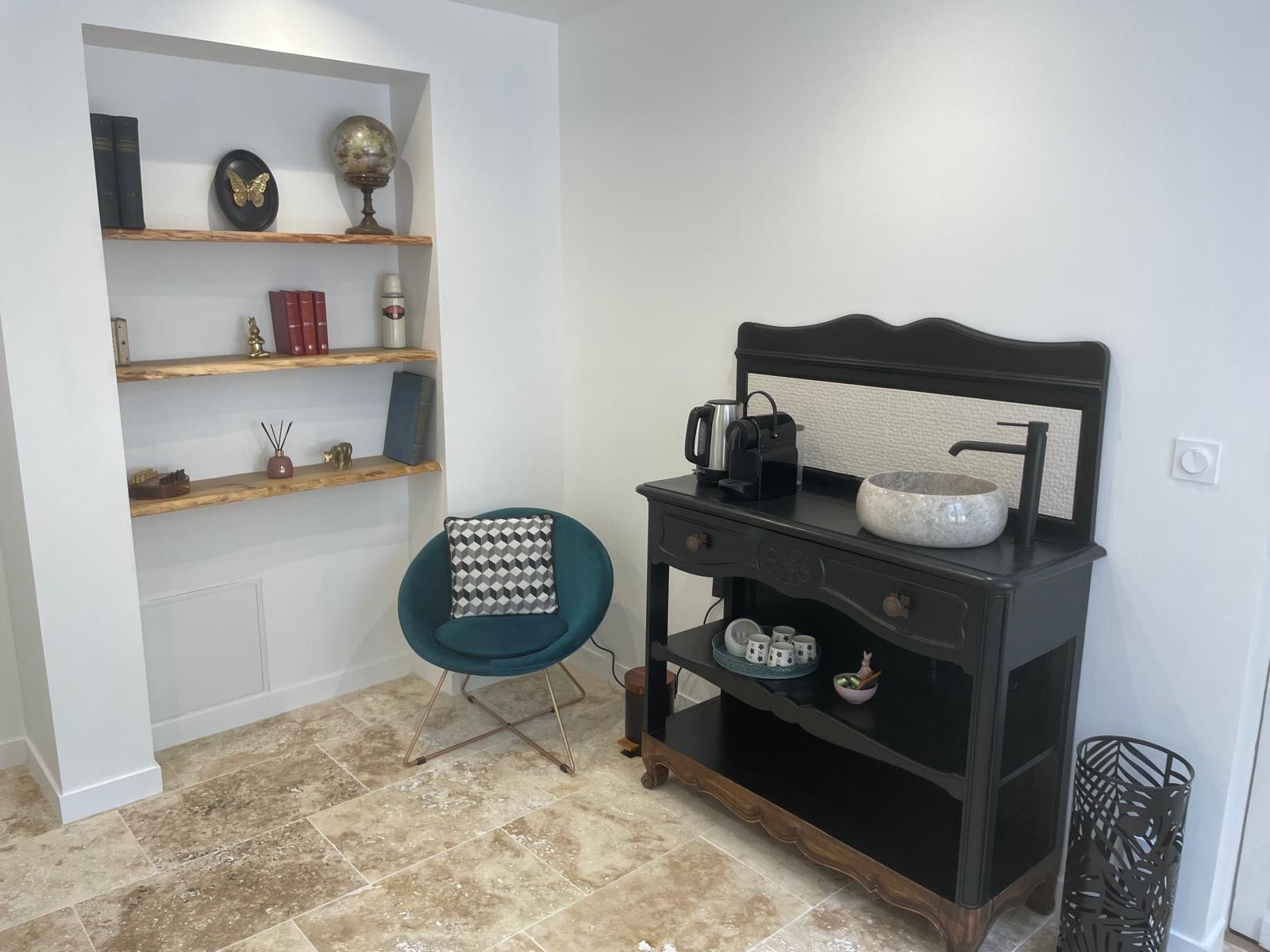 L’intérieur d’une chambre d’hôtes du domaine